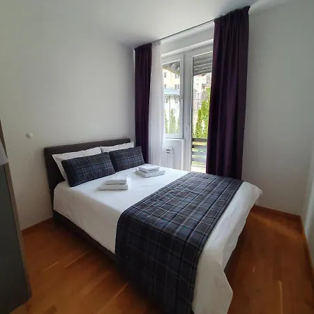 Planinsko Jutro - Centar Apartments, Kopaonik Διαμέρισμα *