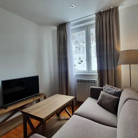 Planinsko Jutro - Centar Apartments, Kopaonik *