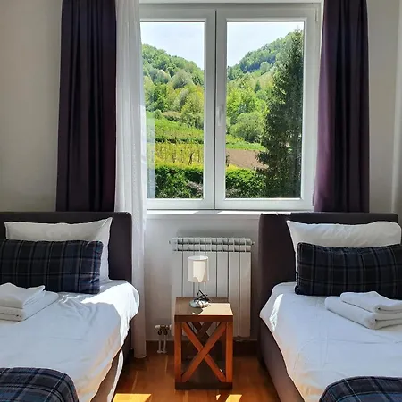 Planinsko Jutro - Centar Apartments, Kopaonik Brzeće