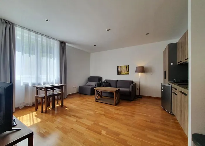 Planinsko Jutro - Centar Apartments, Kopaonik * Brzeće